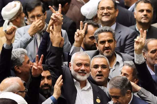 Thủ lĩnh Hamas Ismail Haniyeh thiệt mạng khi đang làm khách ở thủ đô Tehran của Iran ngày 31-7. Ảnh: Reuters Thủ lĩnh Hamas Ismail Haniyeh thiệt mạng khi đang làm khách ở thủ đô Tehran của Iran ngày 31-7. Ảnh: Reuters
