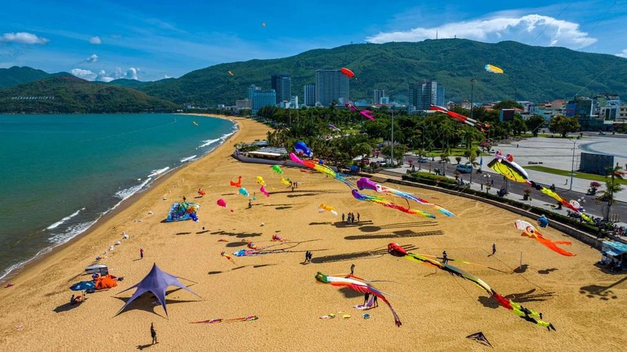 Bãi biển ở Quy Nhơn Bãi biển ở Quy Nhơn