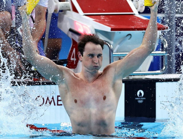 Leon Marchand đi vào lịch sử bơi lội Pháp