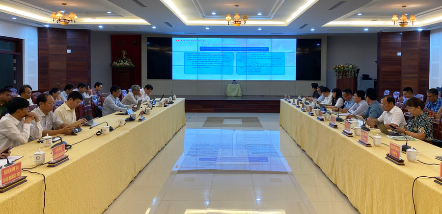 Việc kết nối, đồng bộ dữ liệu về thuế với cơ sở dữ liệu quốc gia về dân cư theo Đề án 06 là nhiệm vụ quan trọng, xuyên suốt của ngành Thuế. Ảnh: S.C Việc kết nối, đồng bộ dữ liệu về thuế với cơ sở dữ liệu quốc gia về dân cư theo Đề án 06 là nhiệm vụ quan trọng, xuyên suốt của ngành Thuế. Ảnh: S.C