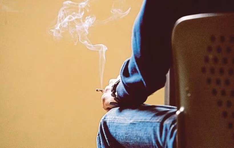 WHO cáo buộc 4 ngành công nghiệp khiến 2,7 triệu người tử vong mỗi năm ở châu Âu, trong đó có ngành công nghiệp sản xuất thuốc lá (nguồn: AFP).