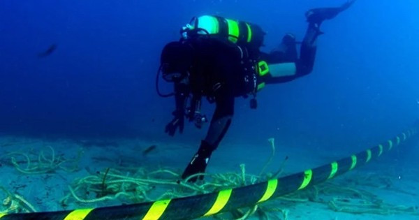 Việt Nam định hướng có thêm 10 tuyến cáp quang biển vào năm 2030.
