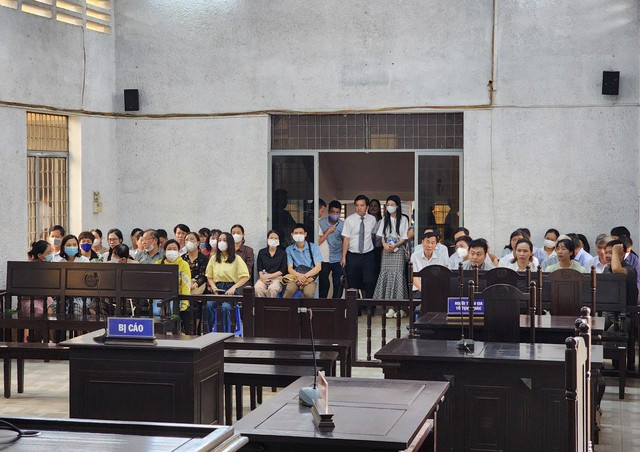 Hoãn phiên tòa xét xử cựu Giám đốc CDC Đắk Lắk và các đồng phạm