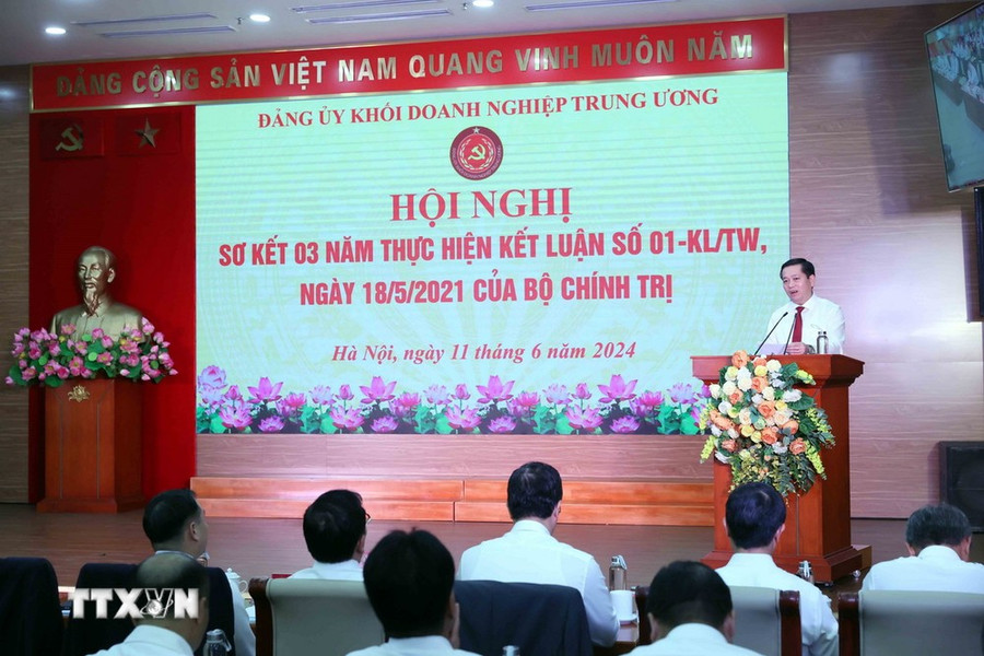 Ông Nguyễn Long Hải, Ủy viên Dự khuyết Trung ương Đảng, Bí thư Đảng ủy Khối Doanh nghiệp Trung ương phát biểu. (Ảnh: An Đăng/TTXVN) Ông Nguyễn Long Hải, Ủy viên Dự khuyết Trung ương Đảng, Bí thư Đảng ủy Khối Doanh nghiệp Trung ương phát biểu. (Ảnh: An Đăng/TTXVN)