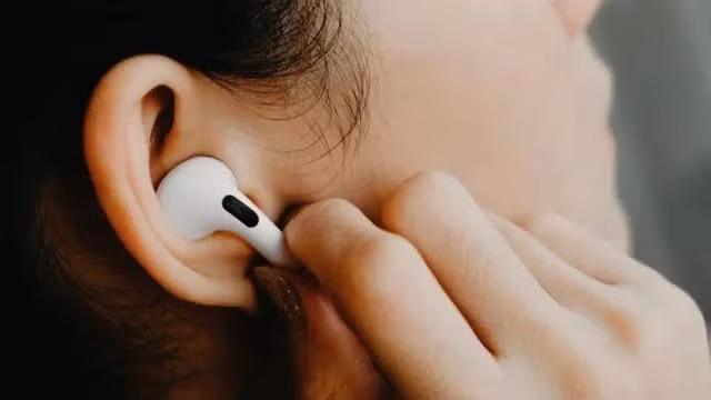 iOS 18 cho tùy chỉnh mức độ khử tiếng ồn trên AirPods Pro 2