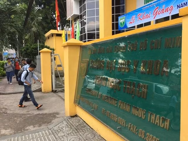 Lần đầu tiên Trường ĐH Y khoa Phạm Ngọc Thạch đào tạo bác sĩ y học cổ truyền