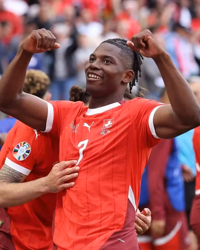 Đội tuyển Thụy Sĩ hướng đến tấm vé sớm vượt qua vòng bảng tại vòng chung kết EURO 2024 Đội tuyển Thụy Sĩ hướng đến tấm vé sớm vượt qua vòng bảng tại vòng chung kết EURO 2024