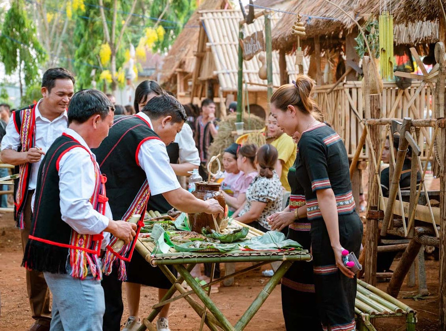 Không gian ẩm thực. Ảnh: M.C Không gian ẩm thực. Ảnh: M.C