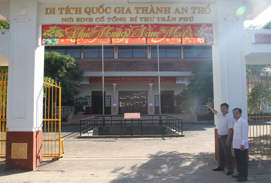 Nhà trưng bày Di tích Thành An Thổ có nơi thờ đồng chí Trần Phú. Ảnh: CÔNG HOAN.