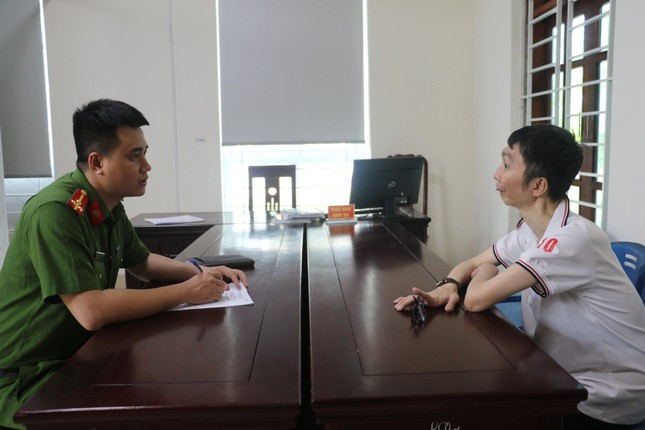 Cơ quan Công an làm việc với đối tượng Nguyễn Đức Vinh