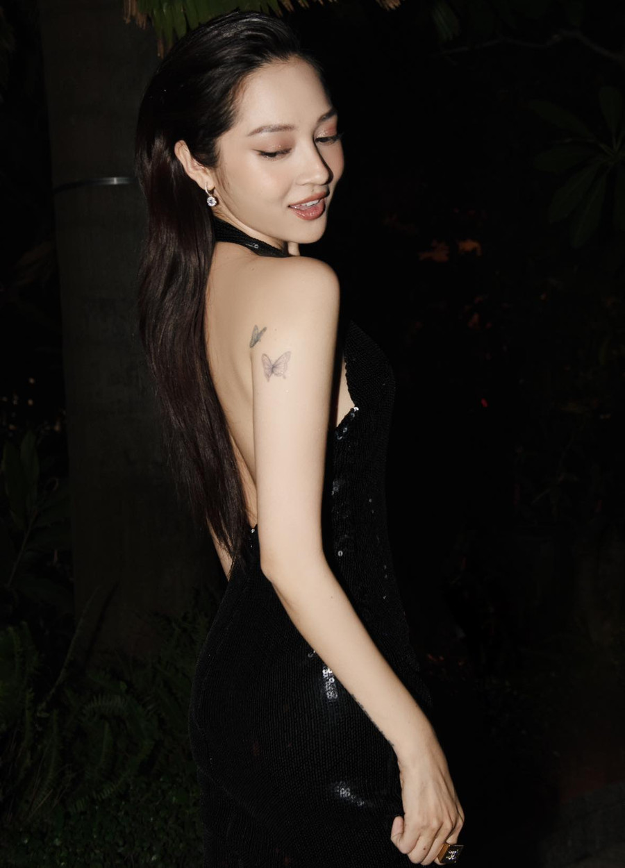 Hồi đầu năm 2024, Bảo Anh gây chú ý khi tham gia Chị đẹp đạp gió rẽ sóng. Dù được đánh giá cao về ngoại hình lẫn kỹ năng ca hát, vũ đạo song giọng ca 9X đã xin rút khỏi chương trình vì lý do sức khỏe khiến nhiều người tiếc nuối Hồi đầu năm 2024, Bảo Anh gây chú ý khi tham gia Chị đẹp đạp gió rẽ sóng. Dù được đánh giá cao về ngoại hình lẫn kỹ năng ca hát, vũ đạo song giọng ca 9X đã xin rút khỏi chương trình vì lý do sức khỏe khiến nhiều người tiếc nuối