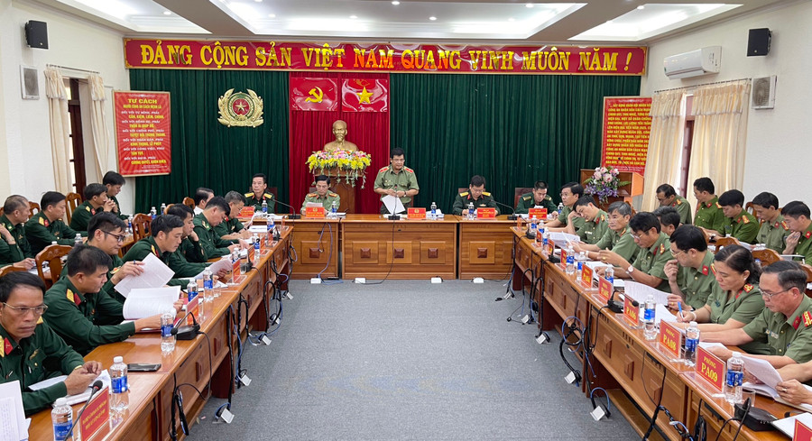Toàn cảnh hội nghị. Ảnh: Nông Hòa Toàn cảnh hội nghị. Ảnh: Nông Hòa