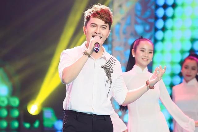 Nam Cường thừa nhận từng rụt rè, phải thay đổi để phù hợp với môi trường nghệ thuật