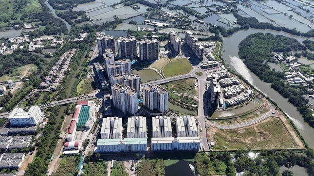 Lãnh đạo TPHCM yêu cầu các sở ngành, đơn vị chủ động trong việc sửa đổi, bổ sung bảng giá đất theo quy định của Luật đất đai 2024 sắp có hiệu lực thi hành. Lãnh đạo TPHCM yêu cầu các sở ngành, đơn vị chủ động trong việc sửa đổi, bổ sung bảng giá đất theo quy định của Luật đất đai 2024 sắp có hiệu lực thi hành.