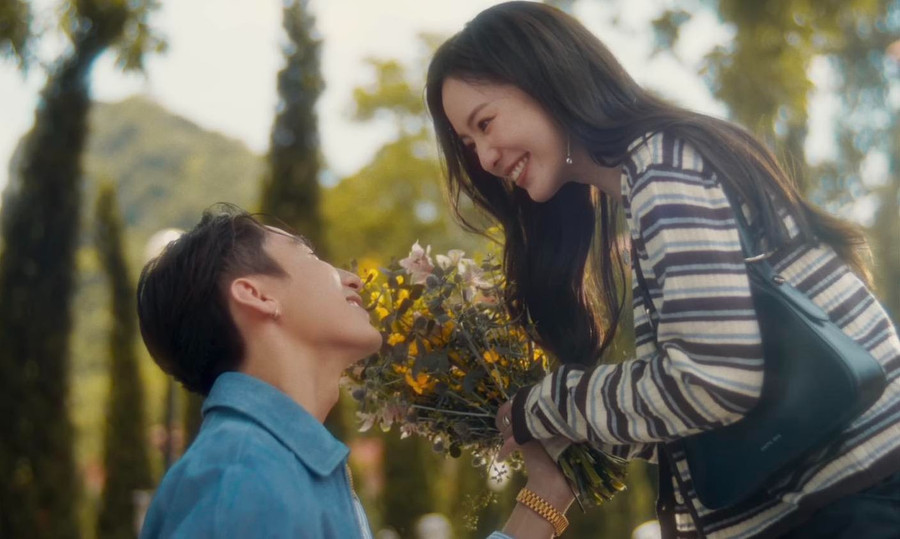 Sơn Tùng M-TP "thả xích" MV Đừng làm trái tim anh đau tối 8/6. Sơn Tùng M-TP "thả xích" MV Đừng làm trái tim anh đau tối 8/6.