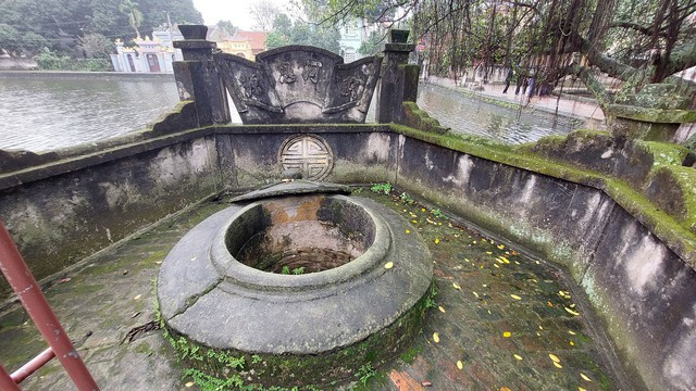 Giếng cổ được người làng Nôm chung tay giữ gìn Giếng cổ được người làng Nôm chung tay giữ gìn