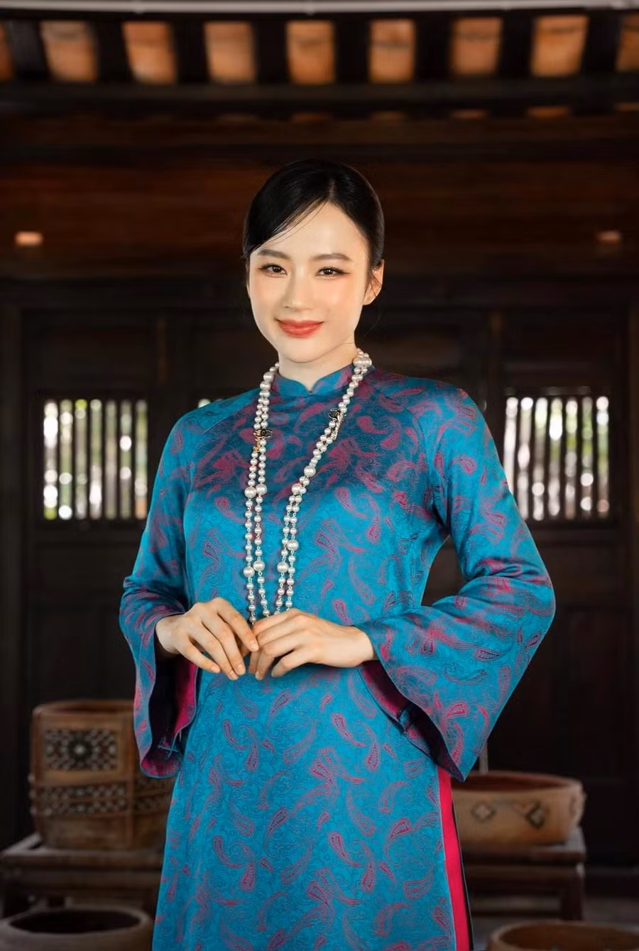 Liên tục đưa ra những phát ngôn gây tranh cãi, Angela Phương Trinh khiến làn sóng phẫn nộ ngày càng nhiều