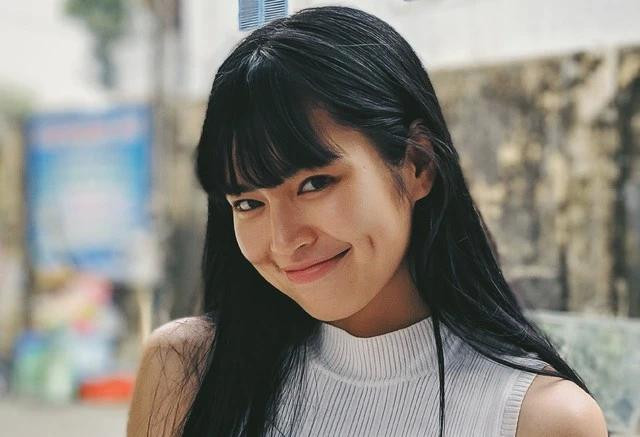 Khánh Vân bị chỉ trích dữ dội khi đăng hình ảnh phản cảm Khánh Vân bị chỉ trích dữ dội khi đăng hình ảnh phản cảm