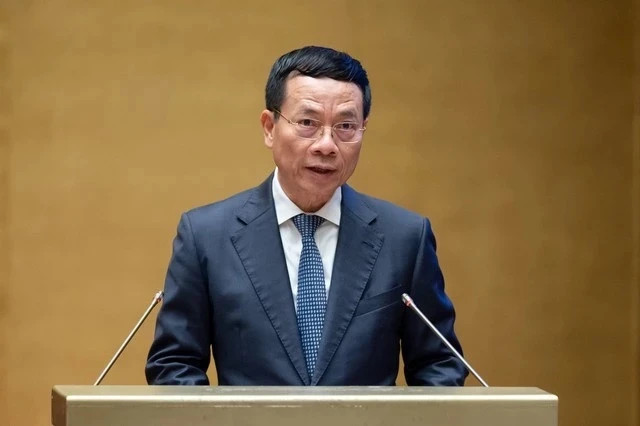 Bộ trưởng Nguyễn Mạnh Hùng nhận định chuyển đổi số có 70% là thay đổi, công nghệ chỉ 30% Bộ trưởng Nguyễn Mạnh Hùng nhận định chuyển đổi số có 70% là thay đổi, công nghệ chỉ 30%