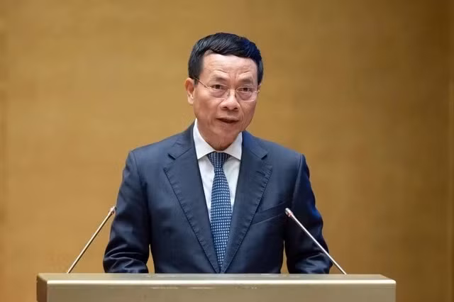 Bộ trưởng Nguyễn Mạnh Hùng nhận định chuyển đổi số có 70% là thay đổi, công nghệ chỉ 30%