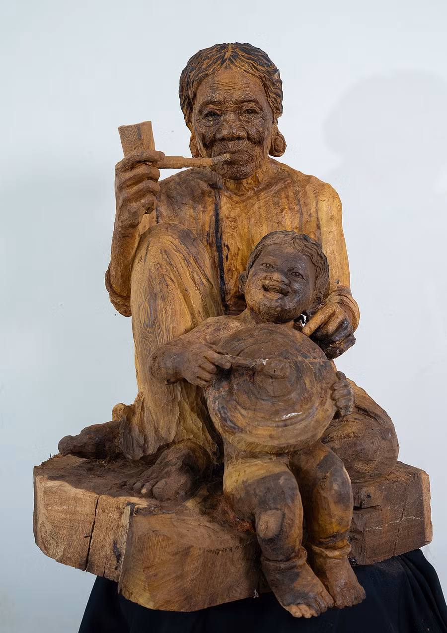 Tác phẩm "Thẩm âm" về đề tài tiếp nối di sản cồng chiêng Tây Nguyên của anh Dũng được đánh giá cao. Ảnh: Văn Ngọc