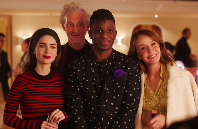 Lily Collins từng được đề cử Quả cầu vàng cho diễn xuất trong Emily in Paris