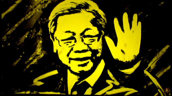 Tác phẩm tranh cát về Tổng bí thư Nguyễn Phú Trọng do họa sĩ tranh cát Nguyễn Tiến thực hiện Tác phẩm tranh cát về Tổng bí thư Nguyễn Phú Trọng do họa sĩ tranh cát Nguyễn Tiến thực hiện