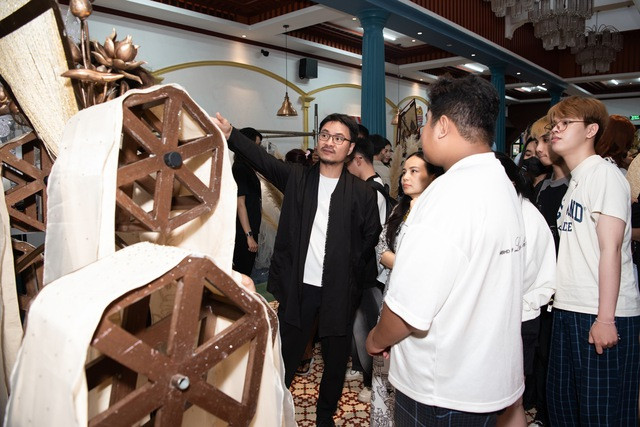 Một trong những thiết kế ấn tượng của đội NTK Vũ Lan Anh sẽ xuất hiện trong đêm thi National Costume năm nay Một trong những thiết kế ấn tượng của đội NTK Vũ Lan Anh sẽ xuất hiện trong đêm thi National Costume năm nay