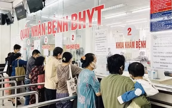 Việc sửa đổi, bổ sung 3 thủ tục hành chính thuộc lĩnh vực BHYT tạo điều kiện thuận lợi cho người dân khi đi khám, chữa bệnh