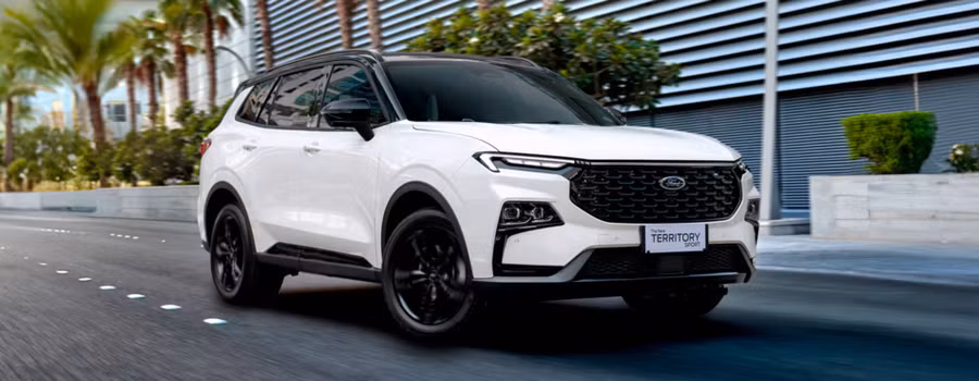 Những điểm nhấn màu đen hiện đại kết hợp với lưới tản nhiệt phía trước màu đen tạo nên vẻ ngoài thể thao ấn tượng. Ảnh: S.T