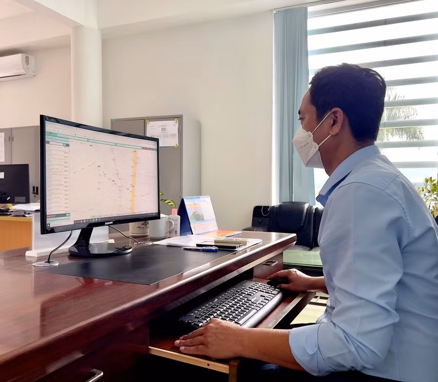 Chủ tịch UBND tỉnh yêu cầu các đơn vị thực hiện các giải pháp nhằm bảo đảm an toàn thông tin trong hoạt động của cơ quan, đơn vị, địa phương mình. Ảnh: H.D