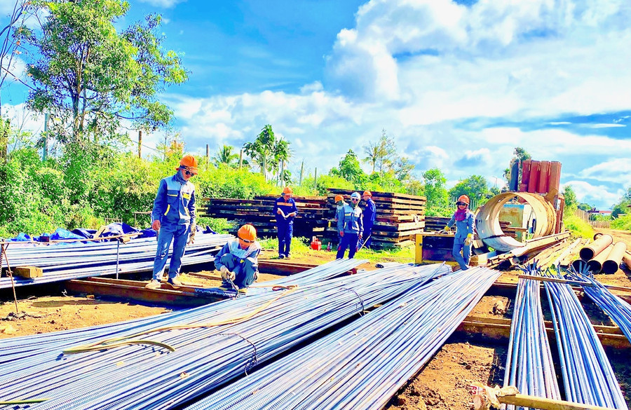 Gia Lai phấn đấu tỷ lệ giải ngân năm 2024 đạt 95%. Ảnh: Hà Duy Gia Lai phấn đấu tỷ lệ giải ngân năm 2024 đạt 95%. Ảnh: Hà Duy