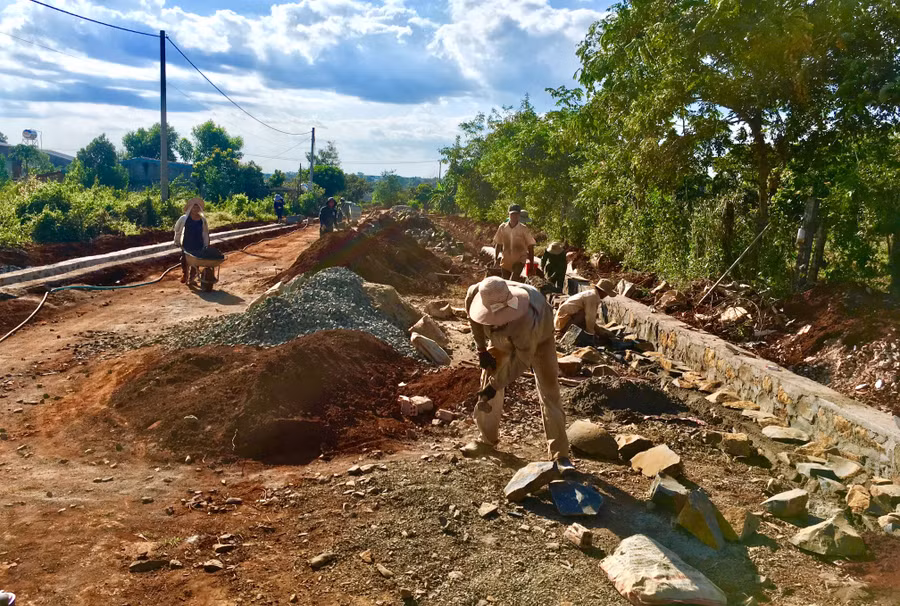 Thị xã Ayun Pa vừa phê duyệt vốn cho 2 dự án giao thông nguồn ngân sách thị xã. Ảnh: Hà Duy