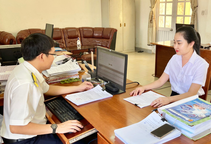 Thông qua đấu giá quyền sử dụng đất, cơ quan thuế đã tăng nguồn thu cho ngân sách địa phương. Ảnh: S.C Thông qua đấu giá quyền sử dụng đất, cơ quan thuế đã tăng nguồn thu cho ngân sách địa phương. Ảnh: S.C