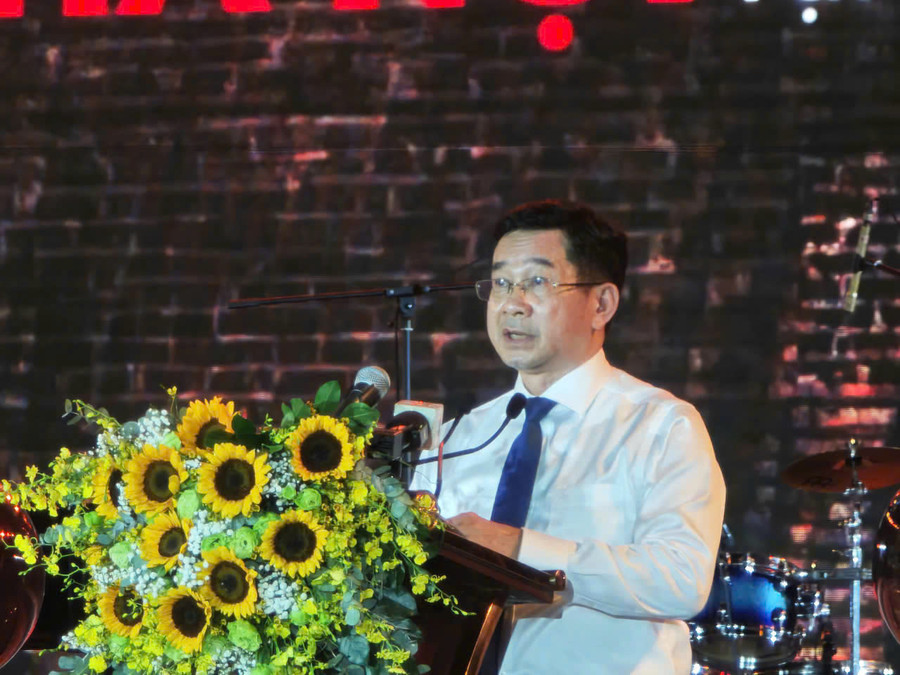 Phó Chủ tịch UBND thành phố Hồ Chí Minh Dương Ngọc Hải phát biểu tại buổi lễ. Ảnh: NL.