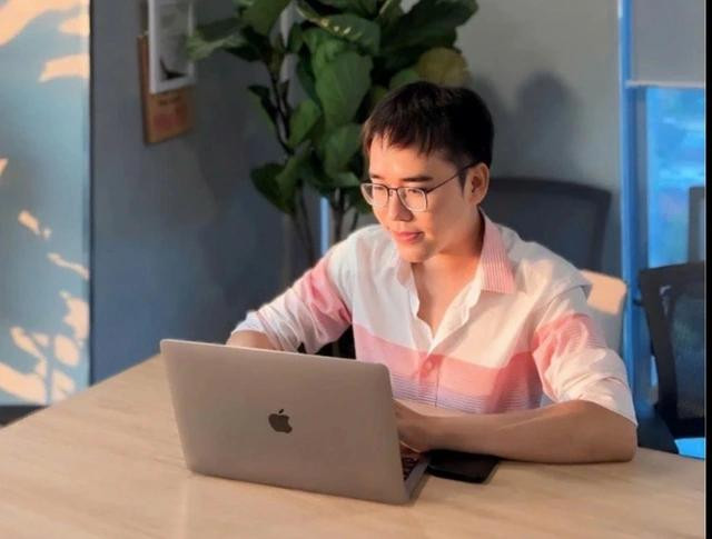 Phước Xuyên cho biết nỗ lực để có nhiều nguồn thu nhập nhằm tích lũy cho tương lai Phước Xuyên cho biết nỗ lực để có nhiều nguồn thu nhập nhằm tích lũy cho tương lai