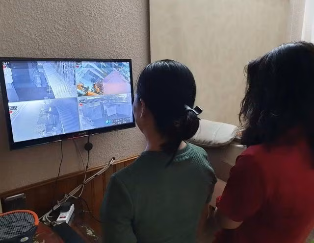 Việc người dân lắp camera an ninh trong nhà ngày càng phổ biến