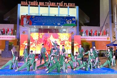 Đoàn trường THPT Chi Lăng đạt giải nhất tại Liên hoan câu lạc bộ, đội, nhóm âm nhạc