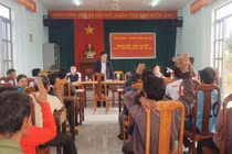 Cảnh giác với trò lừa làm sổ đỏ.