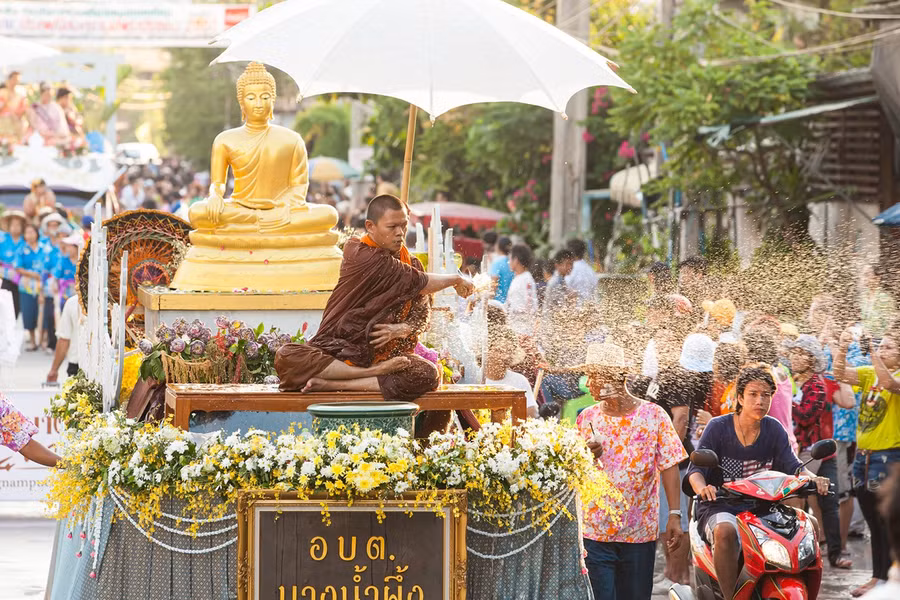 songkran-la-le-hoi-lon-o-thai-lan-anh-suu-tam.jpg