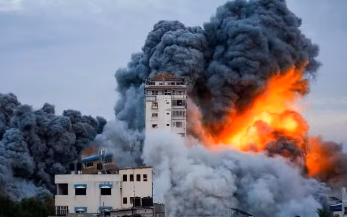 hinh-anh-mot-vu-khong-kich-vao-gaza-anh-reuters.jpg