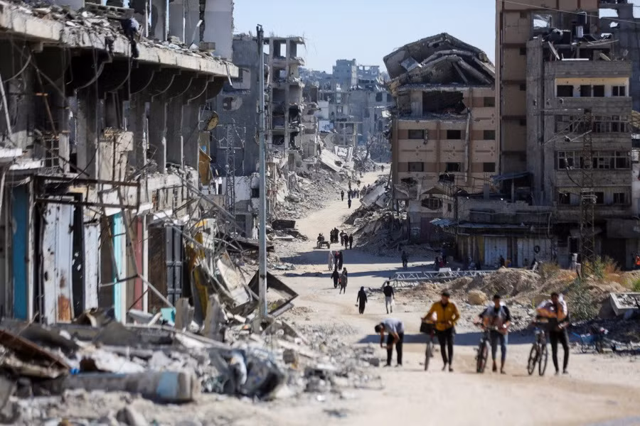 mot-khu-vuc-o-gaza-city-bi-tan-pha-ngay-24-10-anh-reuters-7167-7885.jpg