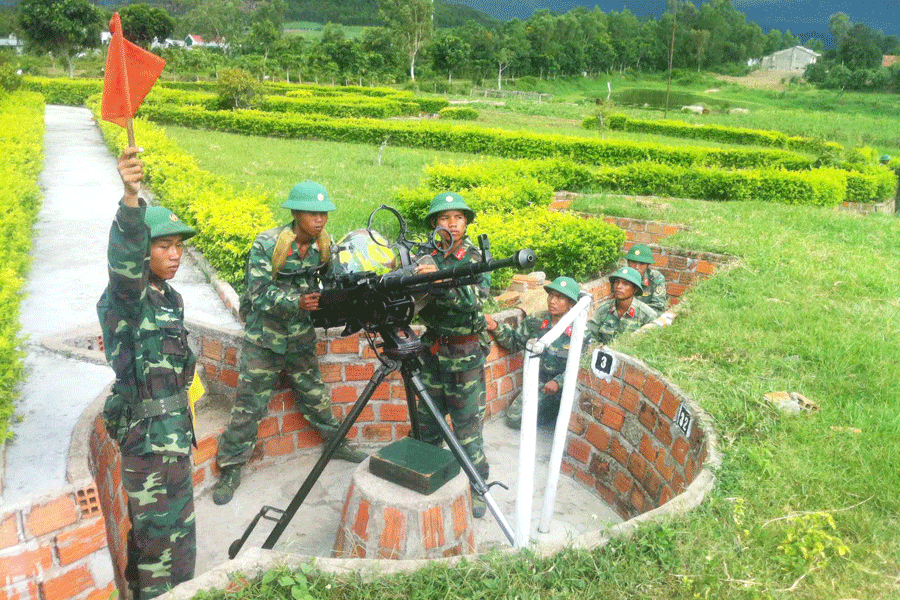 Cán bộ, chiến sĩ Tiểu đoàn 16 Phòng không đang huấn luyện sẵn sàng chiến đấu. Ảnh: L.Q Cán bộ, chiến sĩ Tiểu đoàn 16 Phòng không đang huấn luyện sẵn sàng chiến đấu. Ảnh: L.Q