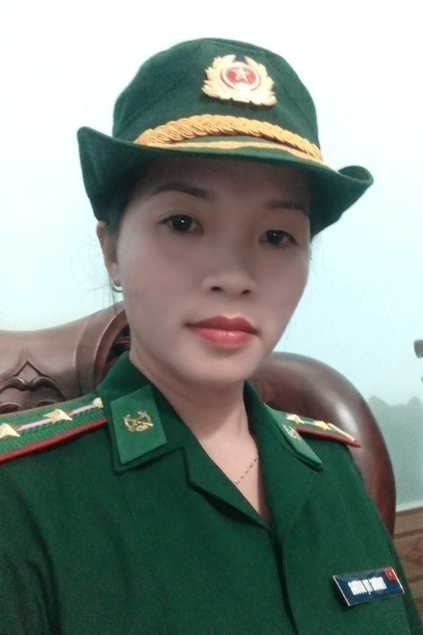 Trung úy Trương Thị Hương. Ảnh: A.H