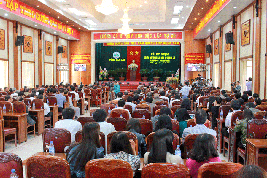 Quang cảnh lễ kỷ niệm. Ảnh: Hồng Thi