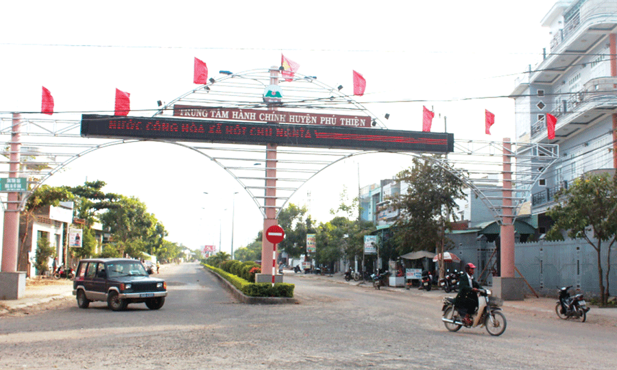  Trung tâm hành chính huyện.