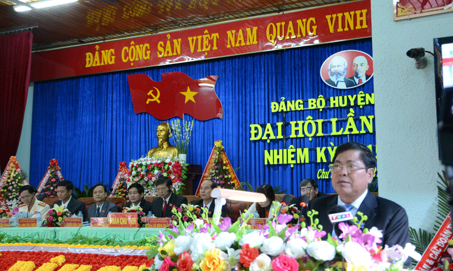 Bí thư Tỉnh ủy Hà Sơn Nhin phát biểu chỉ đạo Đại hội. Ảnh: Vĩnh Phúc