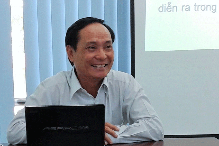  Tiến sĩ Trần Hoàng