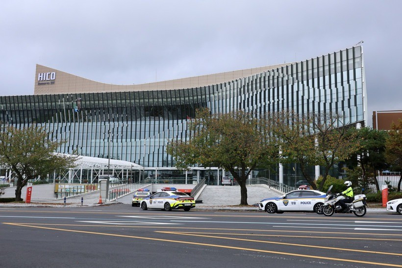 Địa điểm tổ chức Hội nghị cấp cao APEC 2025 tại Trung tâm Hội nghị Hwabaek ở Gyeongju (Hàn Quốc). Ảnh: Khánh Vân/TTXVN hoi-nghi-apec.jpg