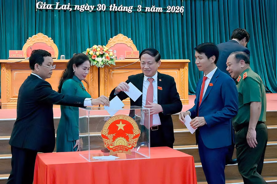 cac-dai-bieu-bo-phieu-bau-ubdn-tinh-khoa-xiii-nhiem-ky-2026-2031-duc-thuy.jpg